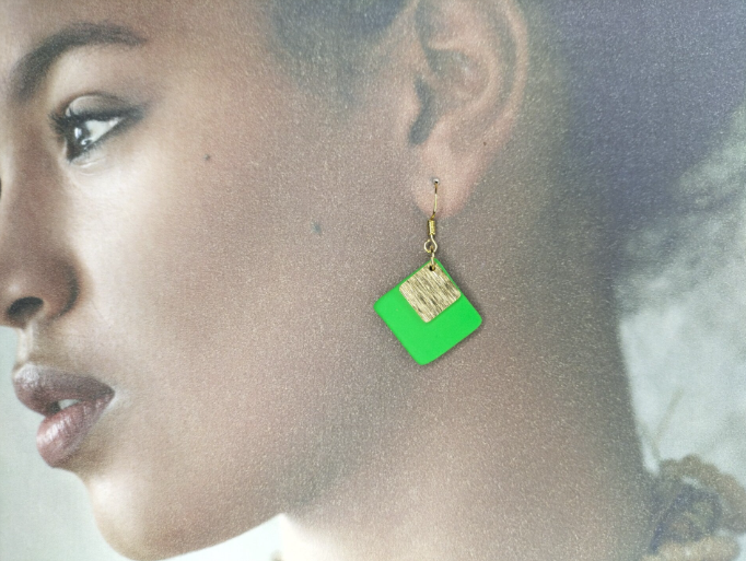 Boucles d'oreilles Vert flashy BO43E
