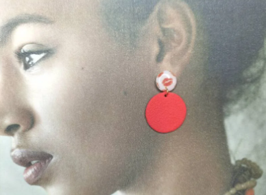 Boucles d'oreilles Embrasse moi BO108