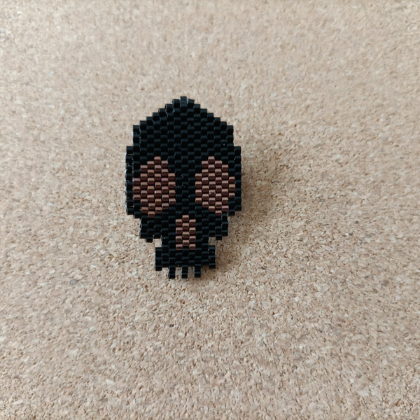 Pin's Skull P6