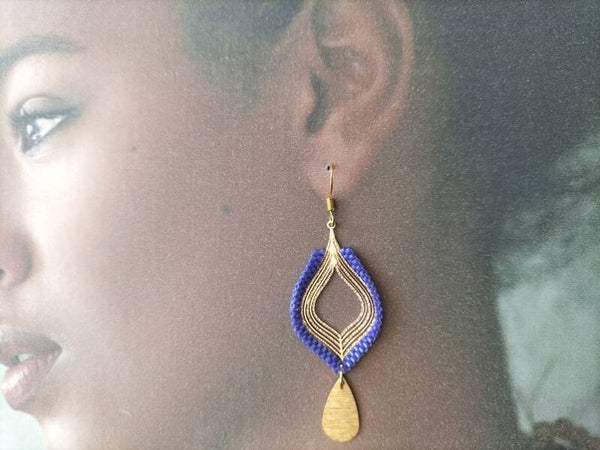Boucles d'oreilles métal et pampille BO57