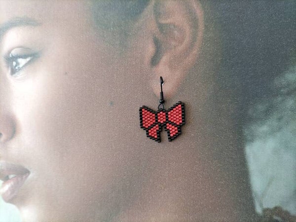 Boucles d'oreilles Noeuds rouge