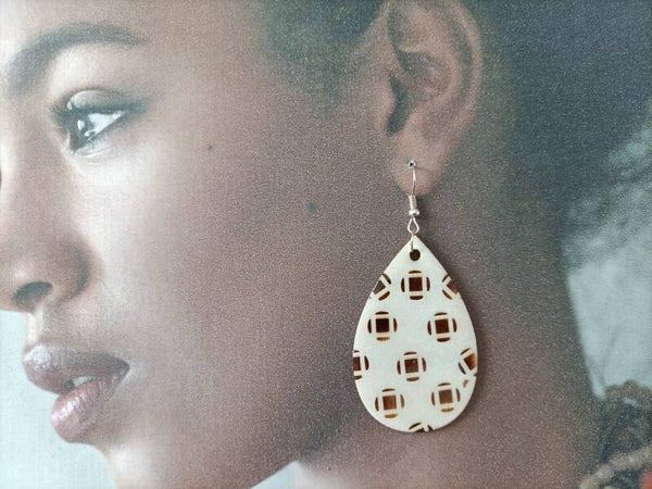 Boucles d'oreilles bois PYRO BOB1