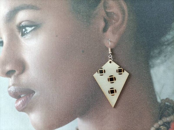 Boucles d'oreilles bois PYRO BOB4