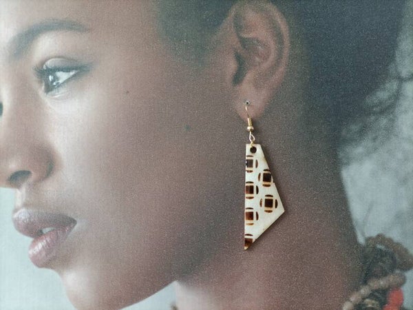 Boucles d'oreilles bois PYRO BOB7