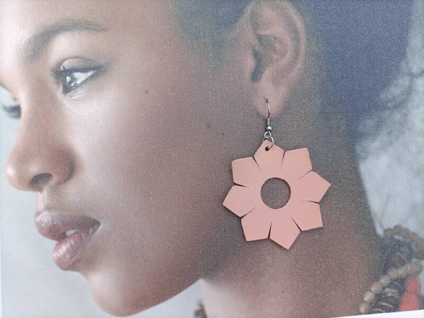 Boucles d'oreilles cuir Fleur rose BO87B