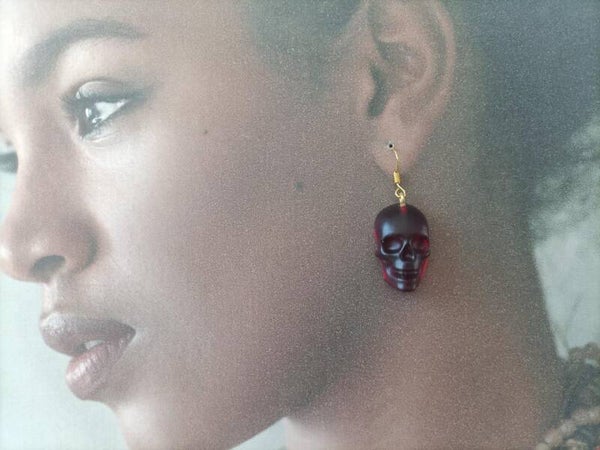 Boucles d'oreilles pendantes Tête de mort rouge BO22F