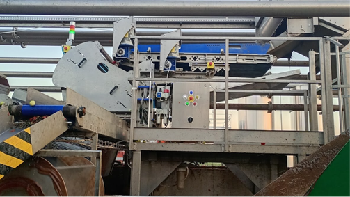 tomato processing line with optical sorter