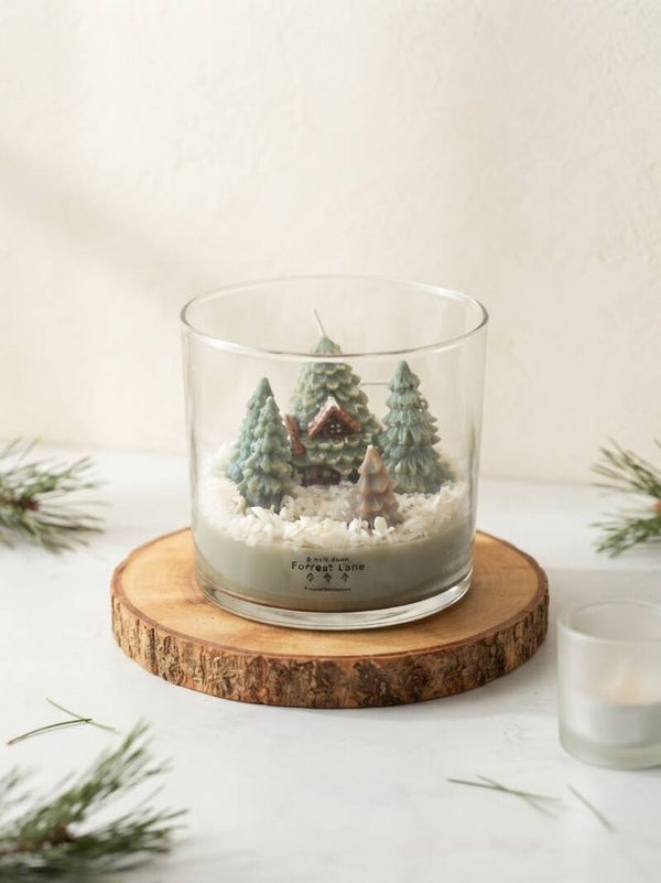 A walk down Forrest Lane Candle M