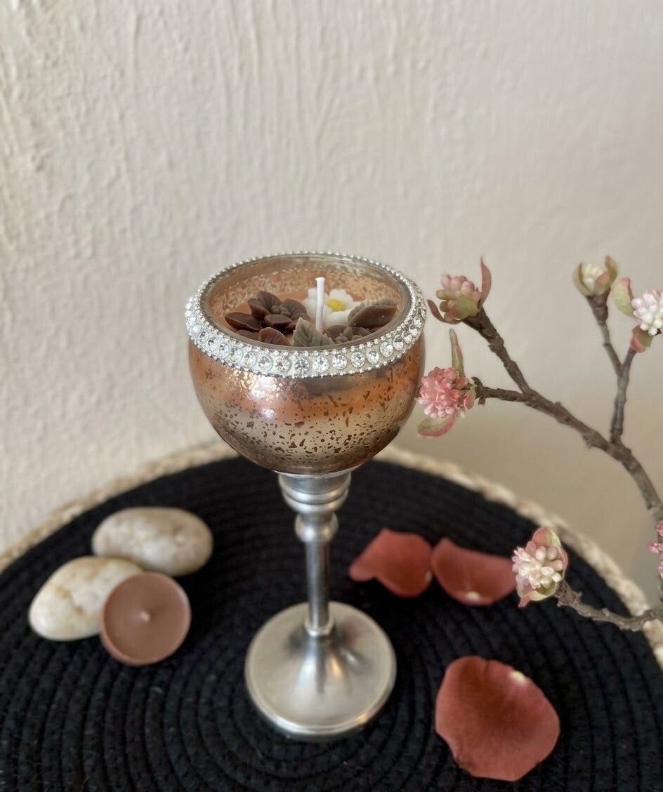 Victorian Candle