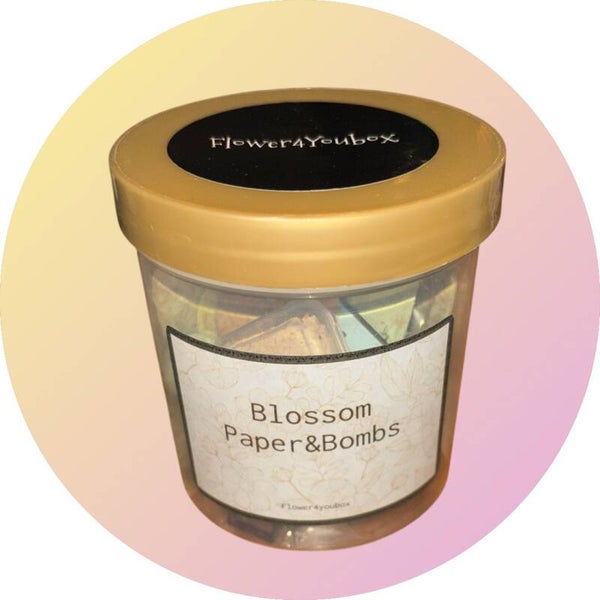 Blossom Paper&Bombs pot