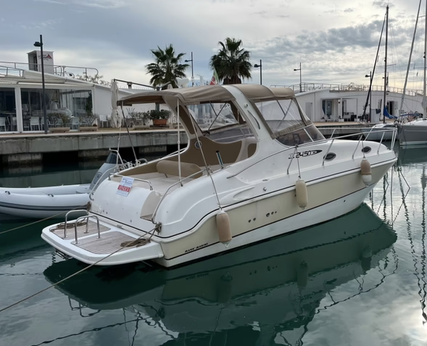 MANÒ MARINE 24.50 CRUISER – 2010 – 2× MerCruiser 3.0 MPI 135 CV