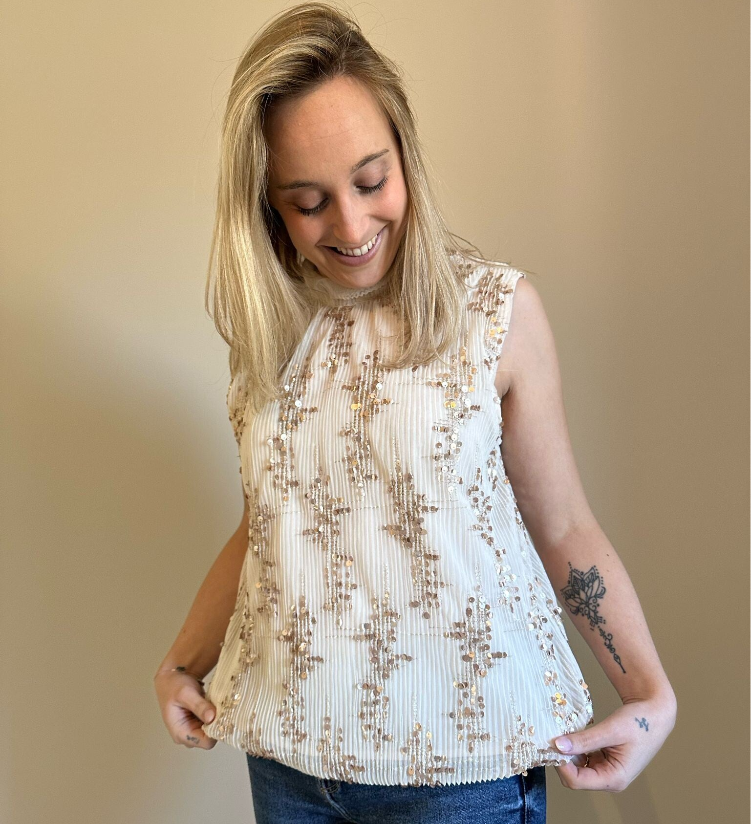 Rosy paillet top