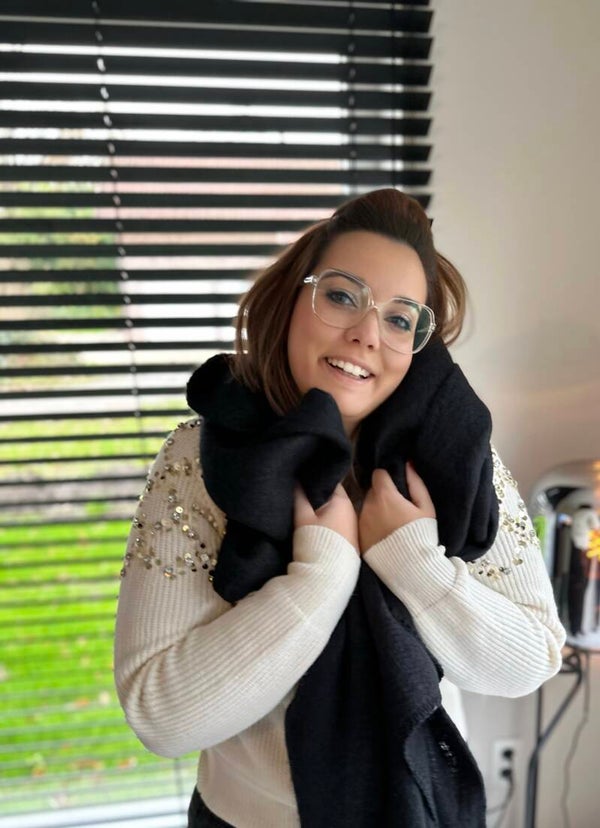 Soft cosy scarf / BLACK