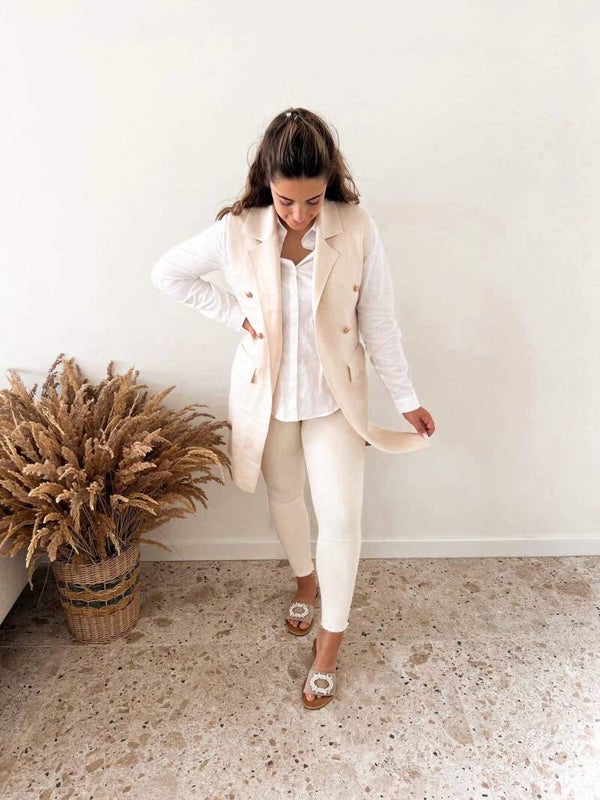 Gilet met gouden knopen