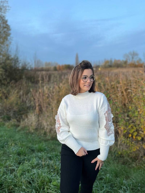 Pearl pullover
