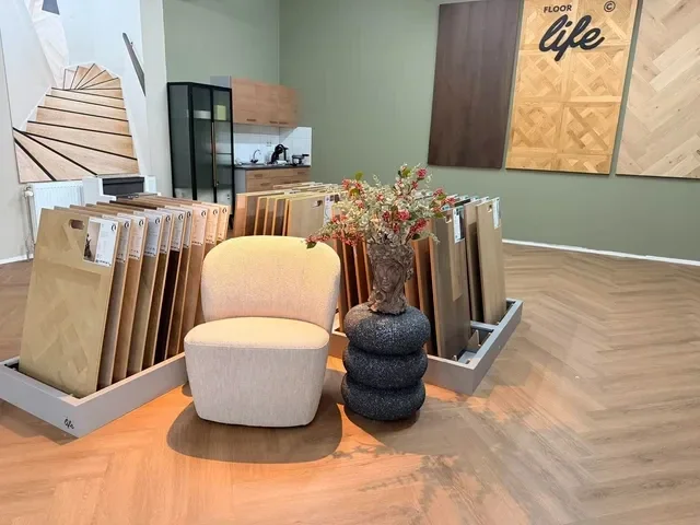 Vinyl in showroom