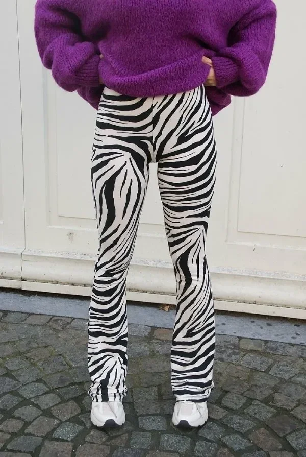 Ambika flared - Zebra