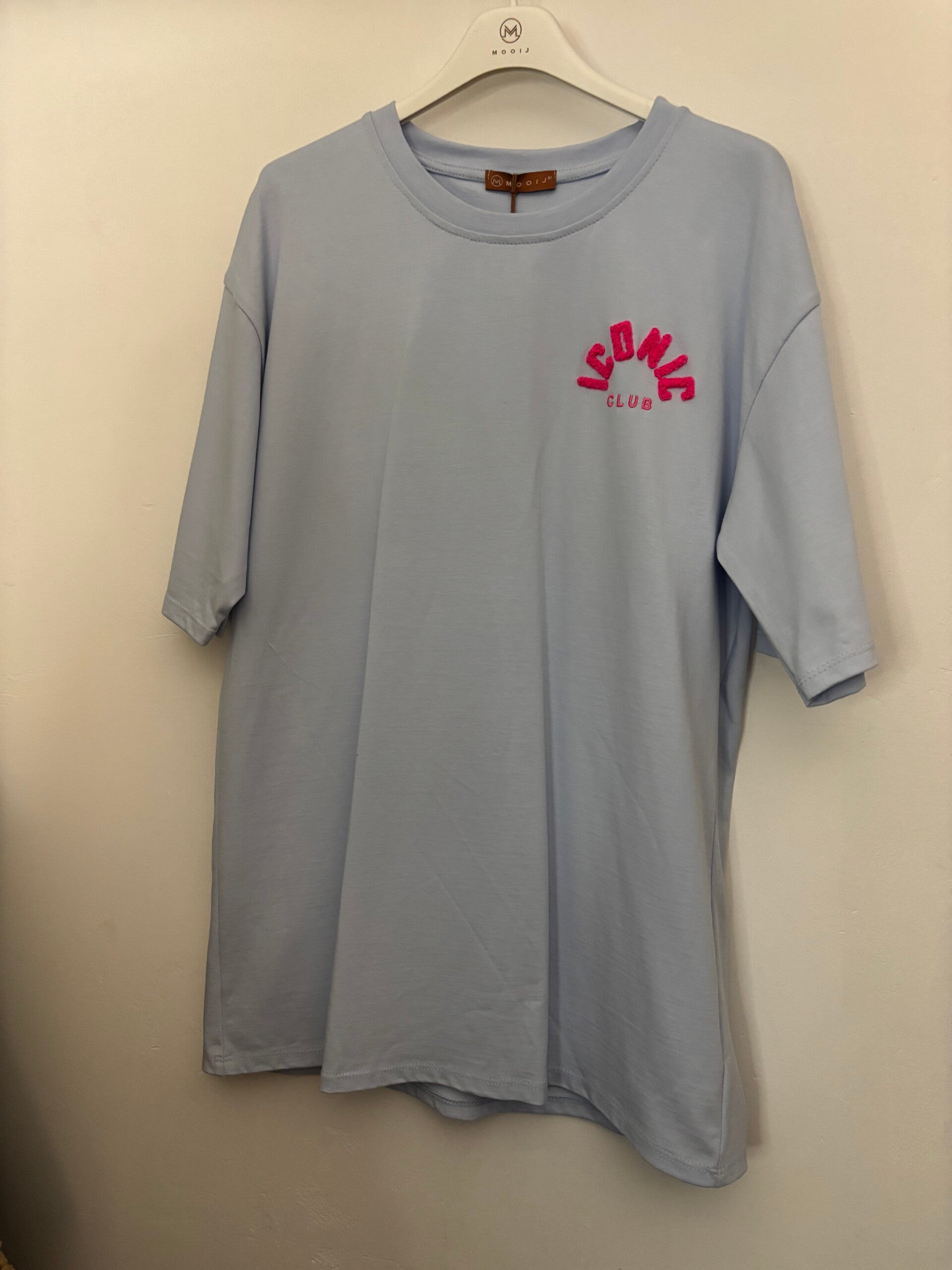 Iconic shirts