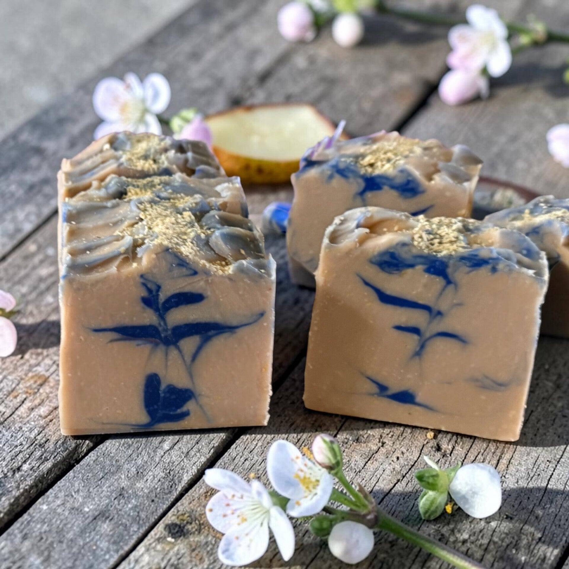 Clary Sage & Spiced Pear with Buttermilk