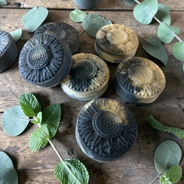 Mint & Charcoal Face Bar