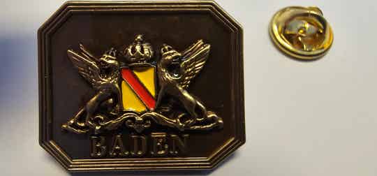 Pin  Großherzogtum Baden Aufgesetztes Wappen