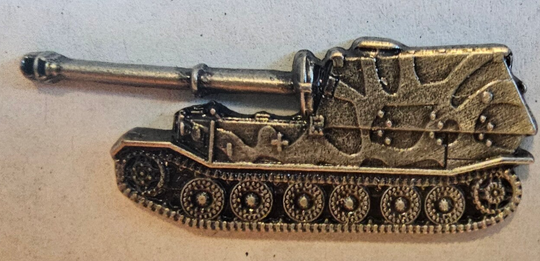 Pin Panzer Elefant Tarn