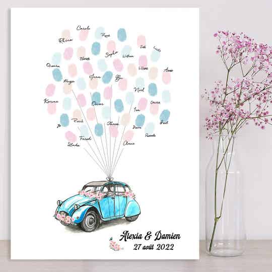 L'envol en ballons de la mythique 2 CV bleue décorée de fleurs