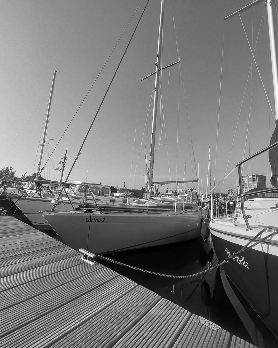 Klassiek zeiljacht van 9 meter dat te koop wordt aangeboden in Harderwijk.