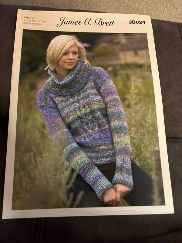 James C Brett Ladies Chunky JB024