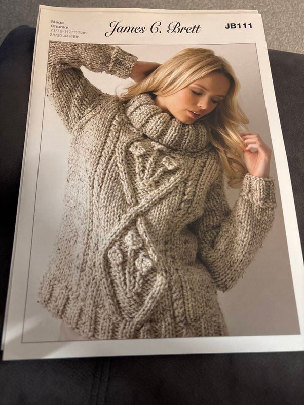 James C Brett Mega Chunky JB111