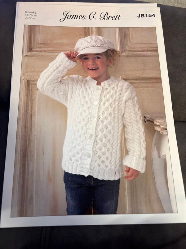 James C Brett Chunky JB154