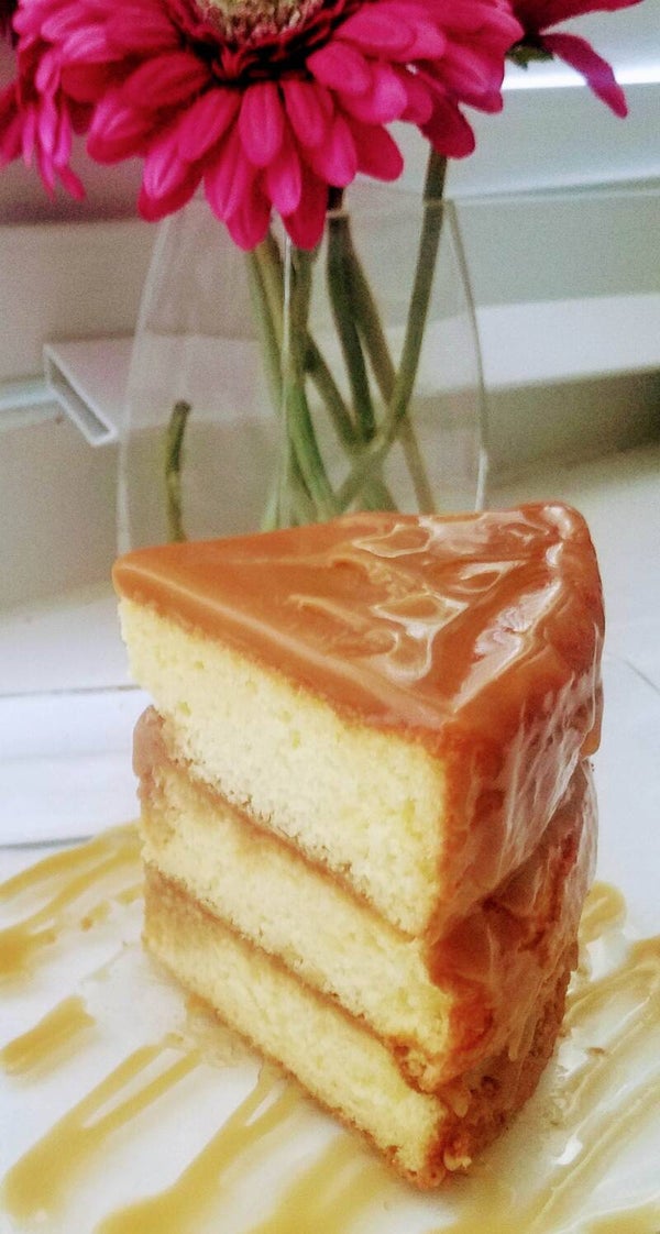 Carmel Cake Slice