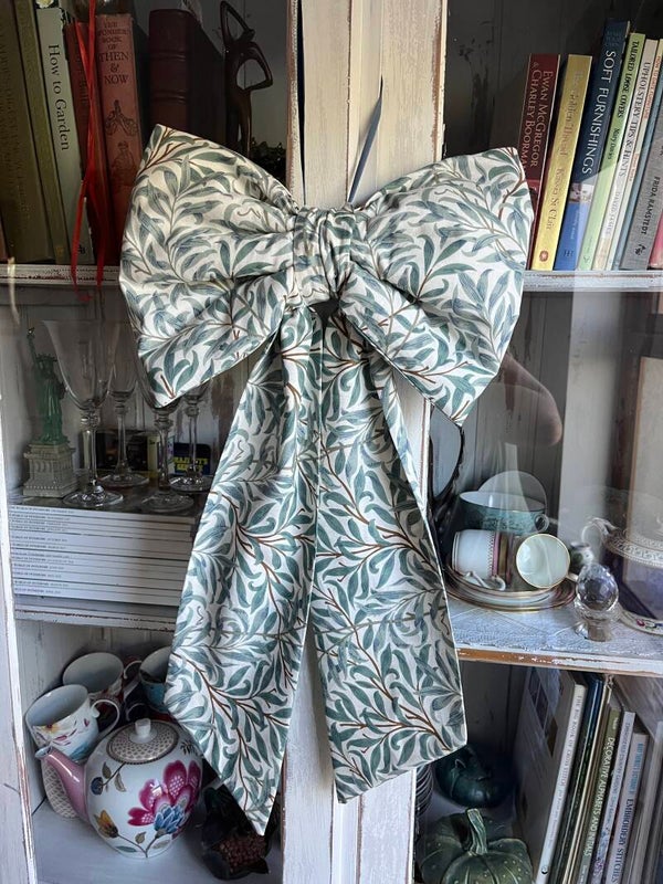 Handmade Willow Bow