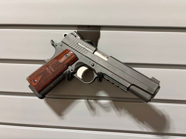 Sig Sauer 1911 Nitron Rosewood (45acp)