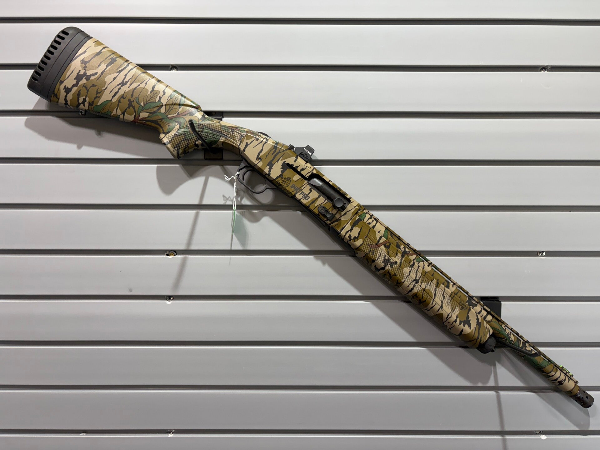 Mossberg 940 Pro Turkey w/ Holosun (12ga)