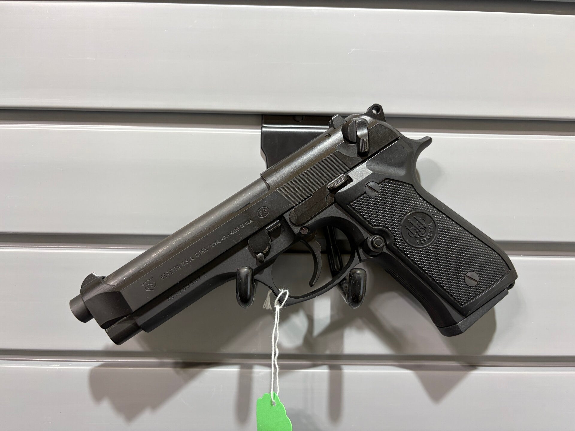 Beretta 92FS (9mm)