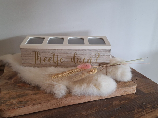 Theedoosje                                                                               ''theetje doen?''