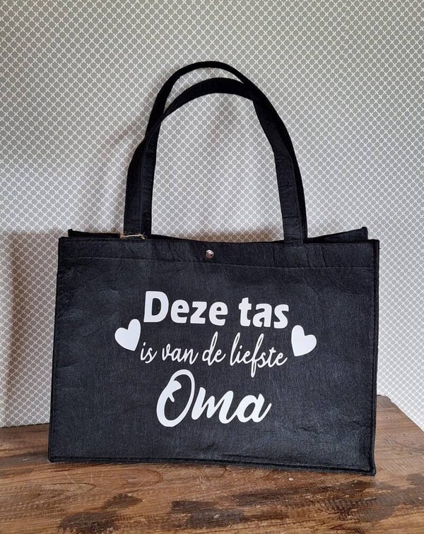 vilt tas "deze tas is van de liefste oma"