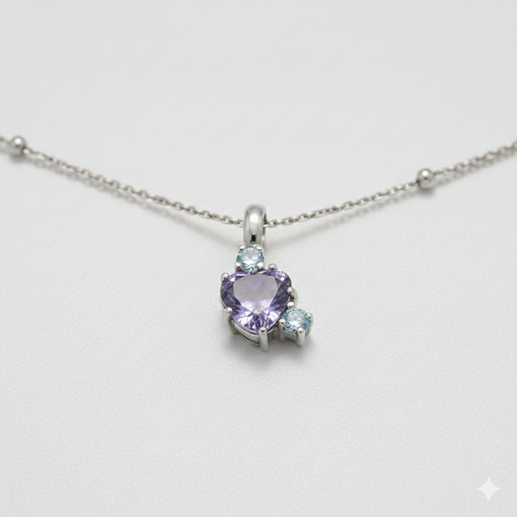 Colgante Corazón Lila – Elegancia en Plata de Ley