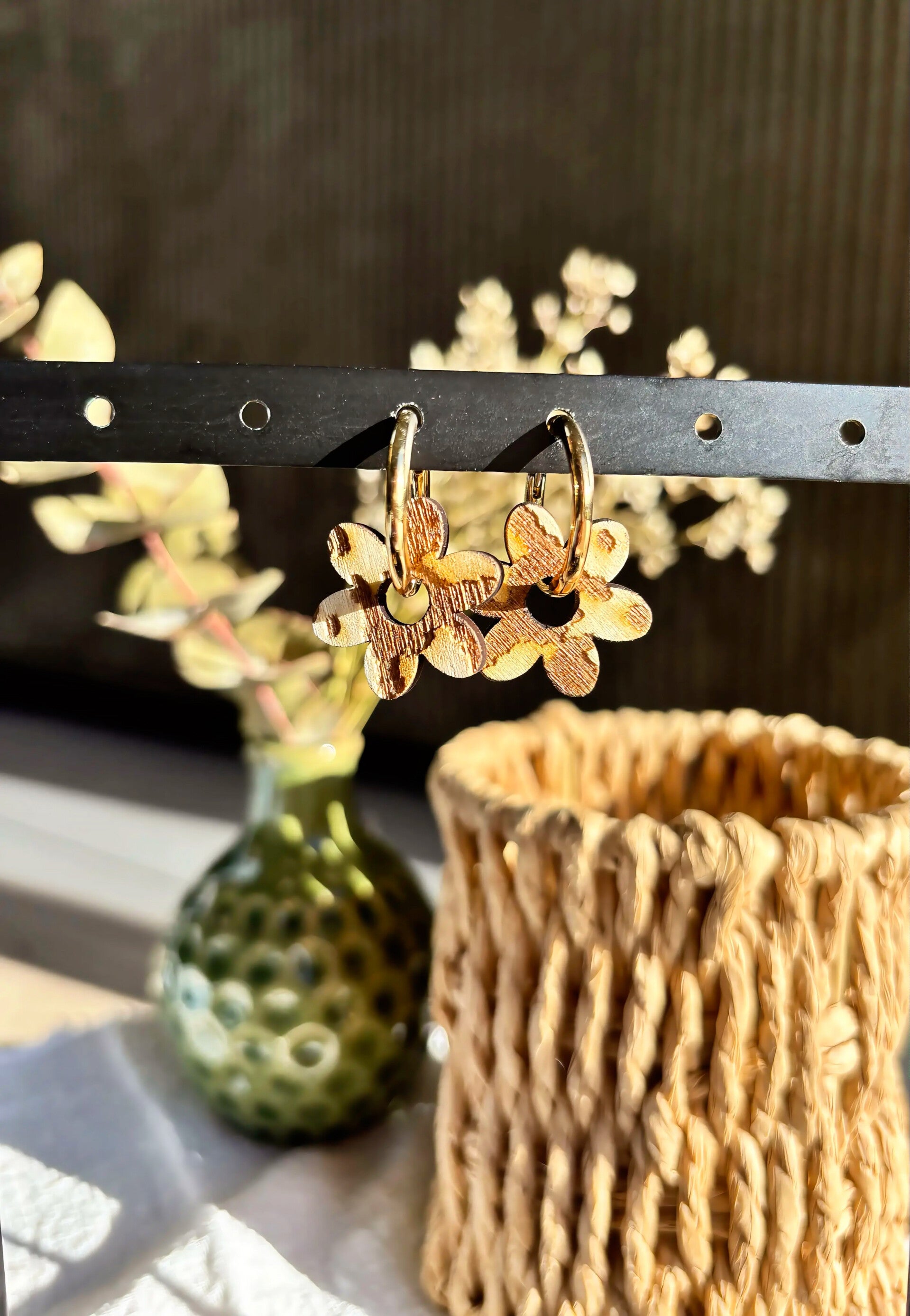 Boucles d’oreilles vache 🐄 (6 pétales)