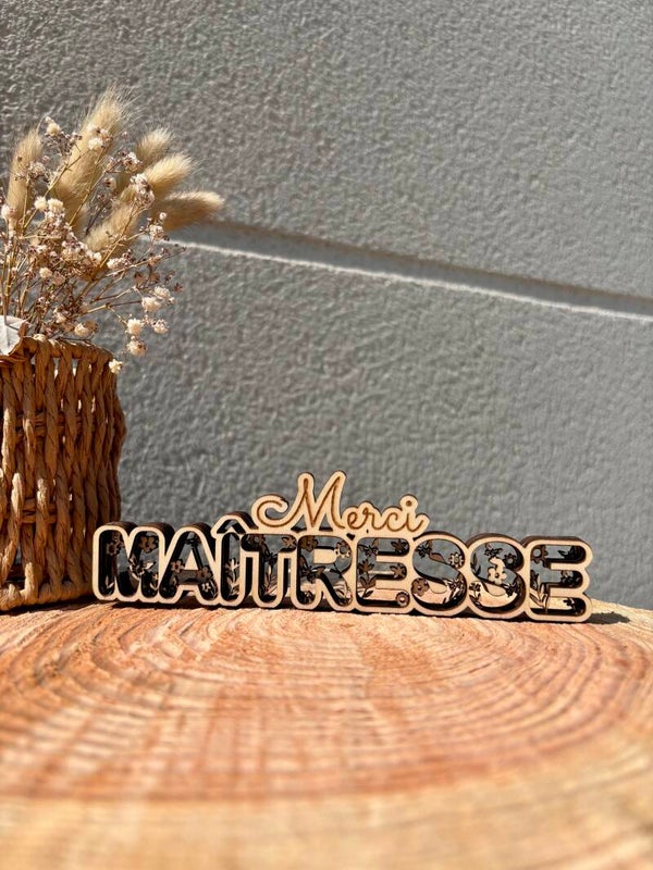 🏫 Décoration 3D « Merci Maîtresse »