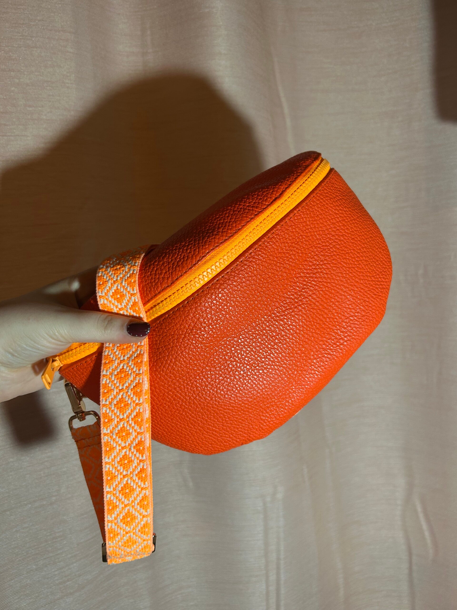 Crossbody oranje