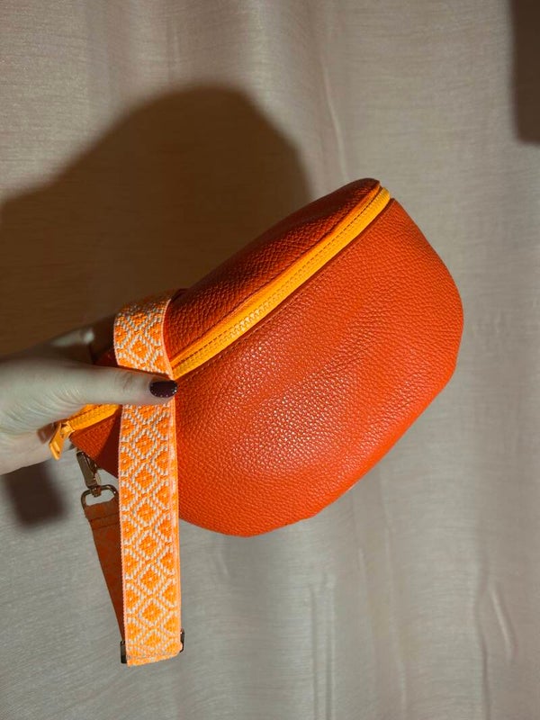 Crossbody oranje