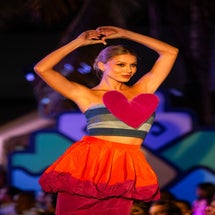 1f6edc23-35e6-4f12-afd6-145bdb382f0e-standard.jpg