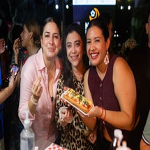 7ba0bb58-fc0c-48be-8a09-32de74791ad0-standard.jpg