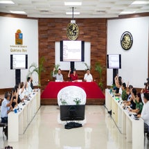 ef54207d-1609-4217-a811-6eaf5c8bdb2f-standard.jpg