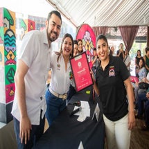 fd28aca0-ad42-44cb-a883-08a31236933d-standard.jpg
