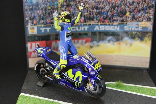 Diorama Geert Timmer corner TT Circuit Assen 1:12