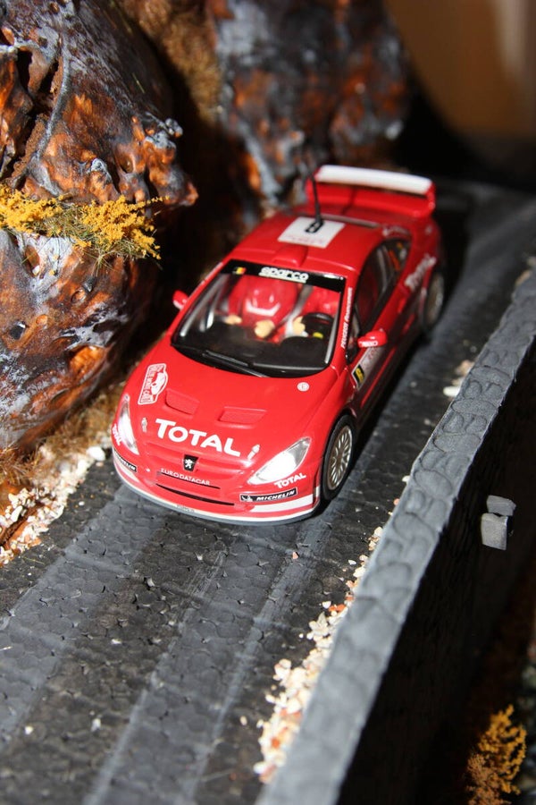 Diorama with Carrera Peugeot 307 WRC 1:32 Rallye de Monte-Carlo 2004