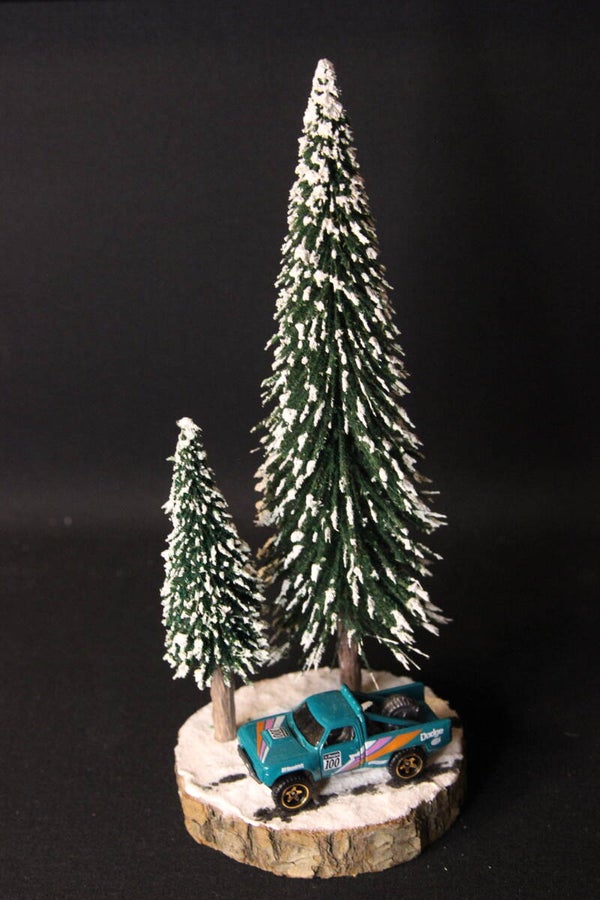 Diorama "Snowy forest road" 1:64 Merry Xmas #2 with Hot Wheels Dodge D100